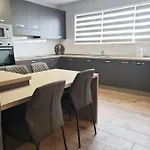 Apartment Cocktail *